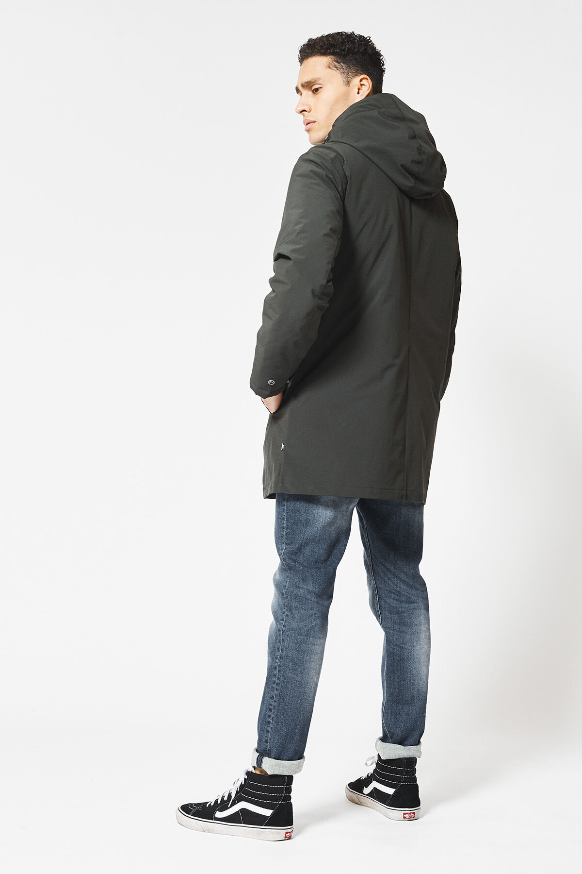 Jacke Jermaine image number 2