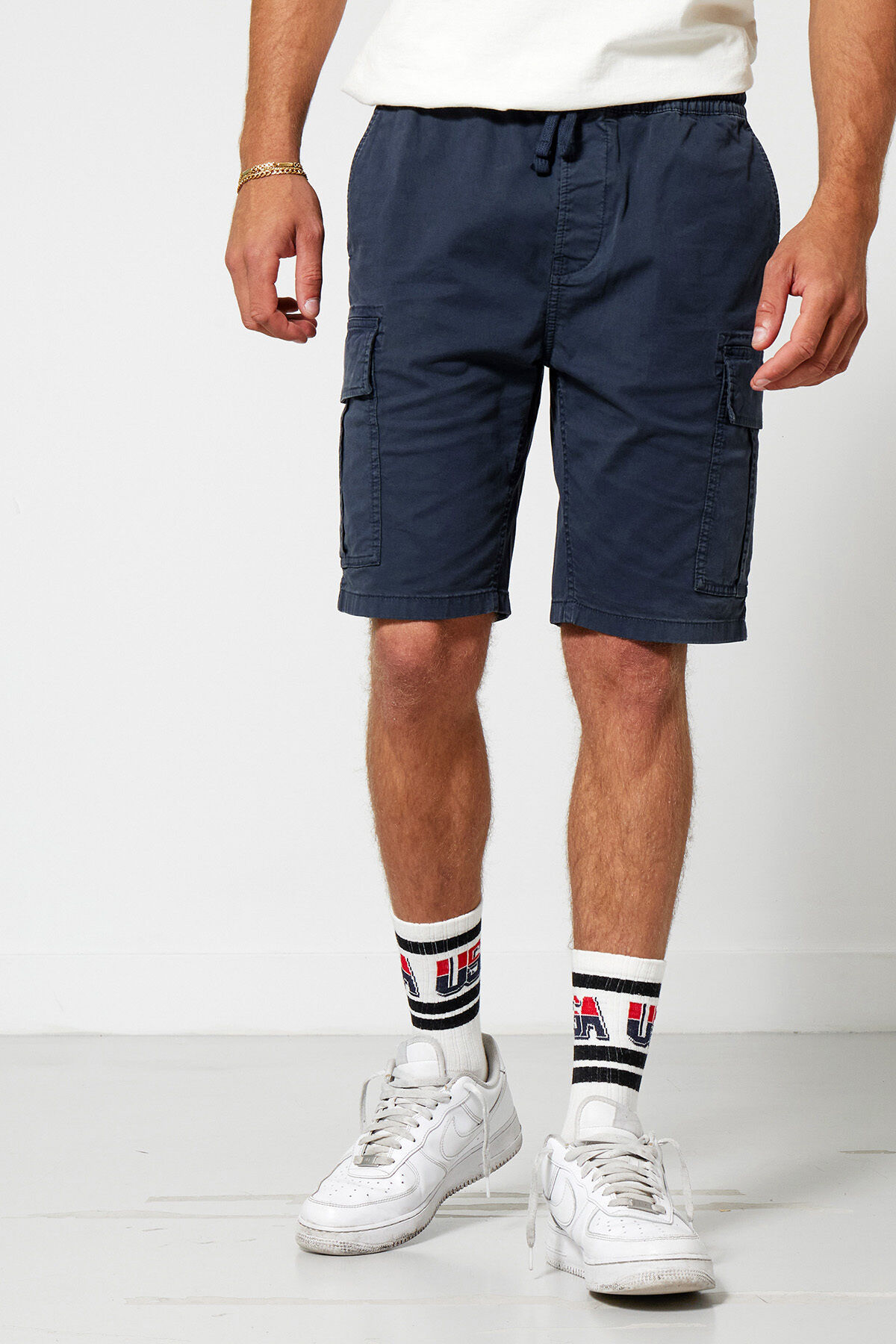 Short Noa image number 1