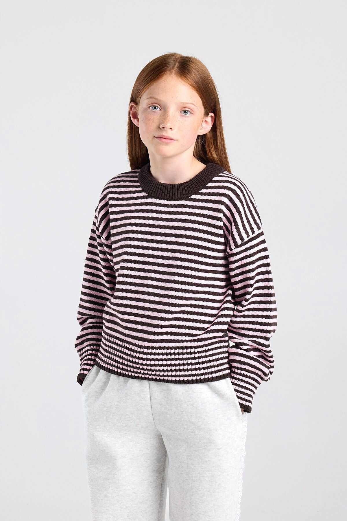 Klaudia Jr image number 0