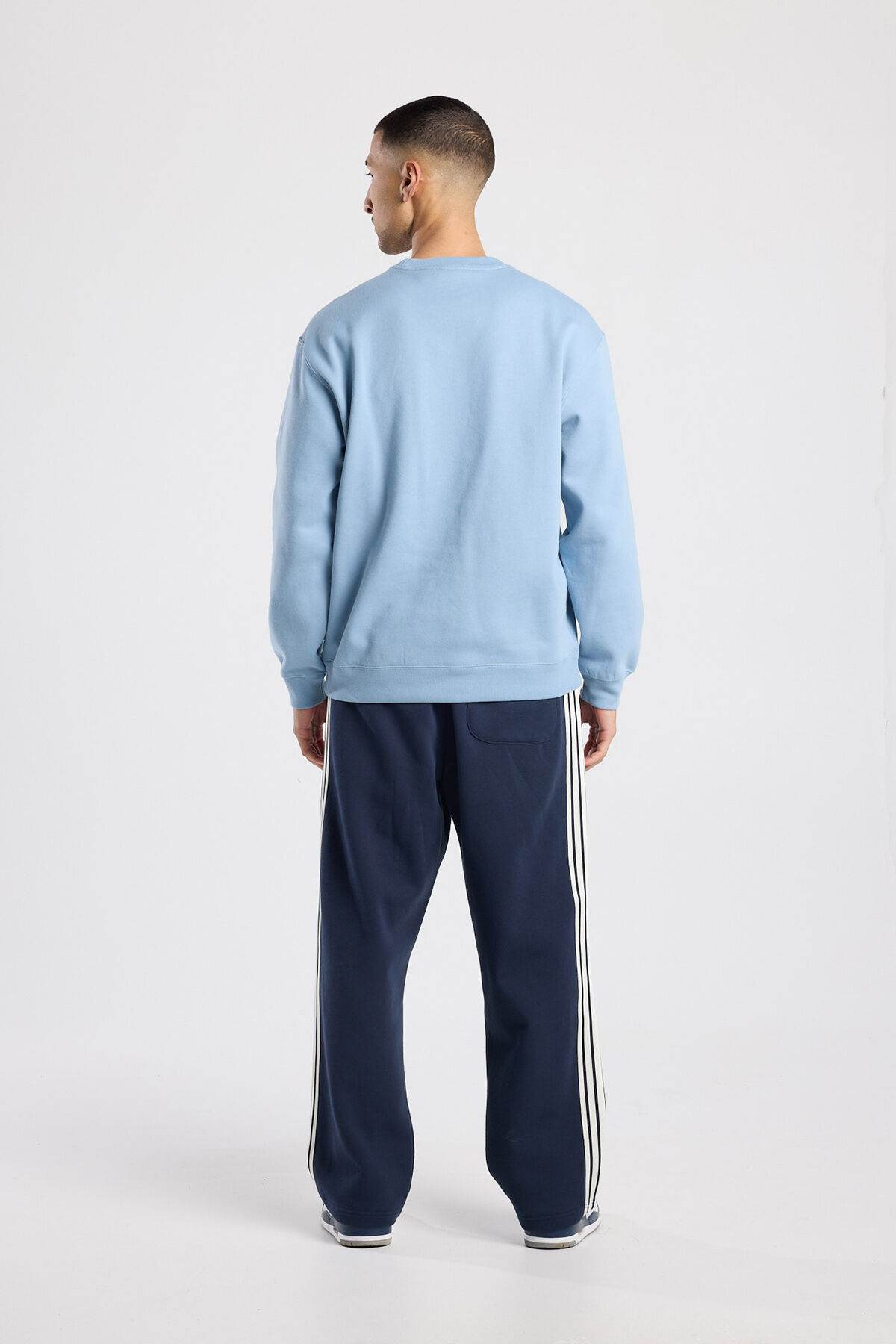 Spencer Crew image number 2