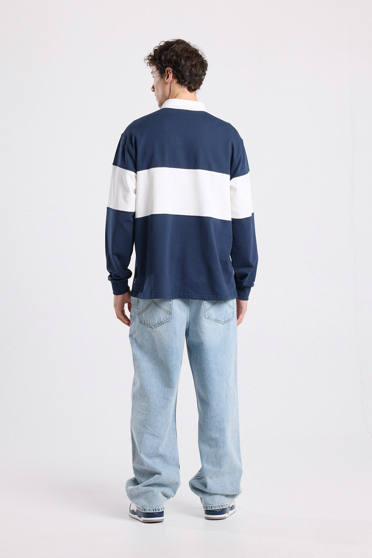 Lucas image number 2