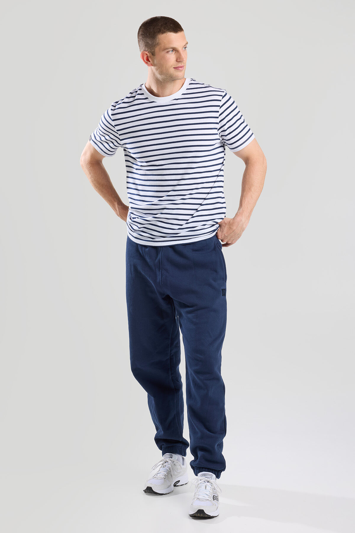 Sweatpants Carter image number 0