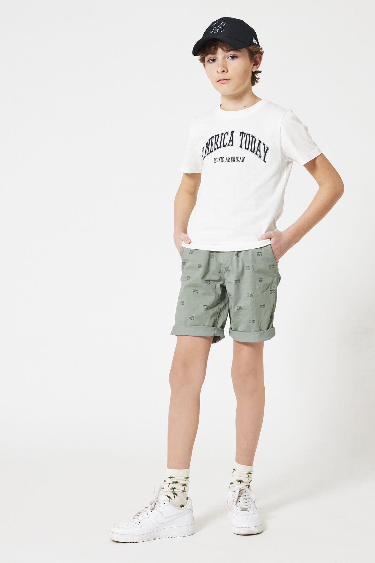 Short Nixon jr image number 0