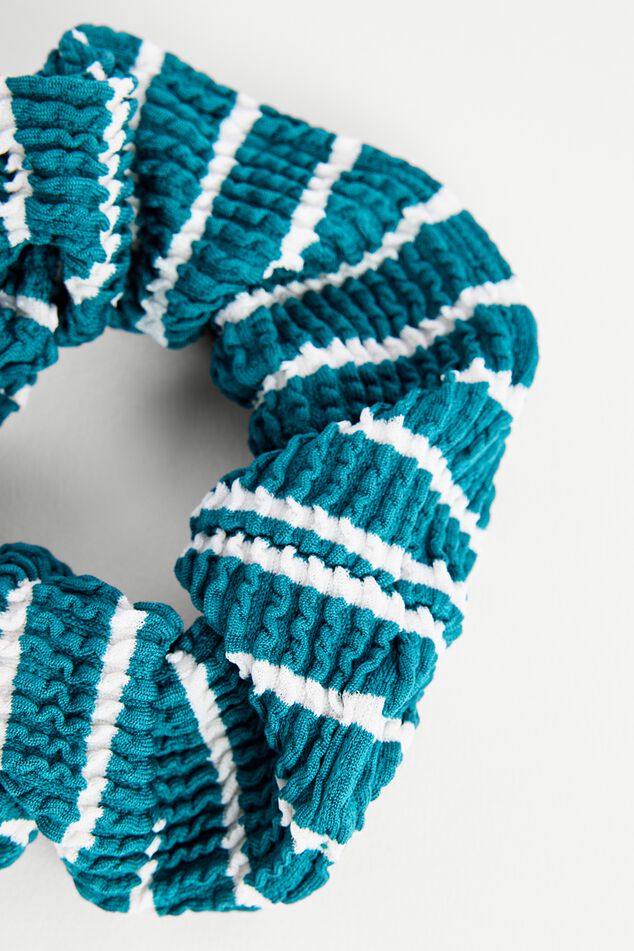 Scrunchie image number 2
