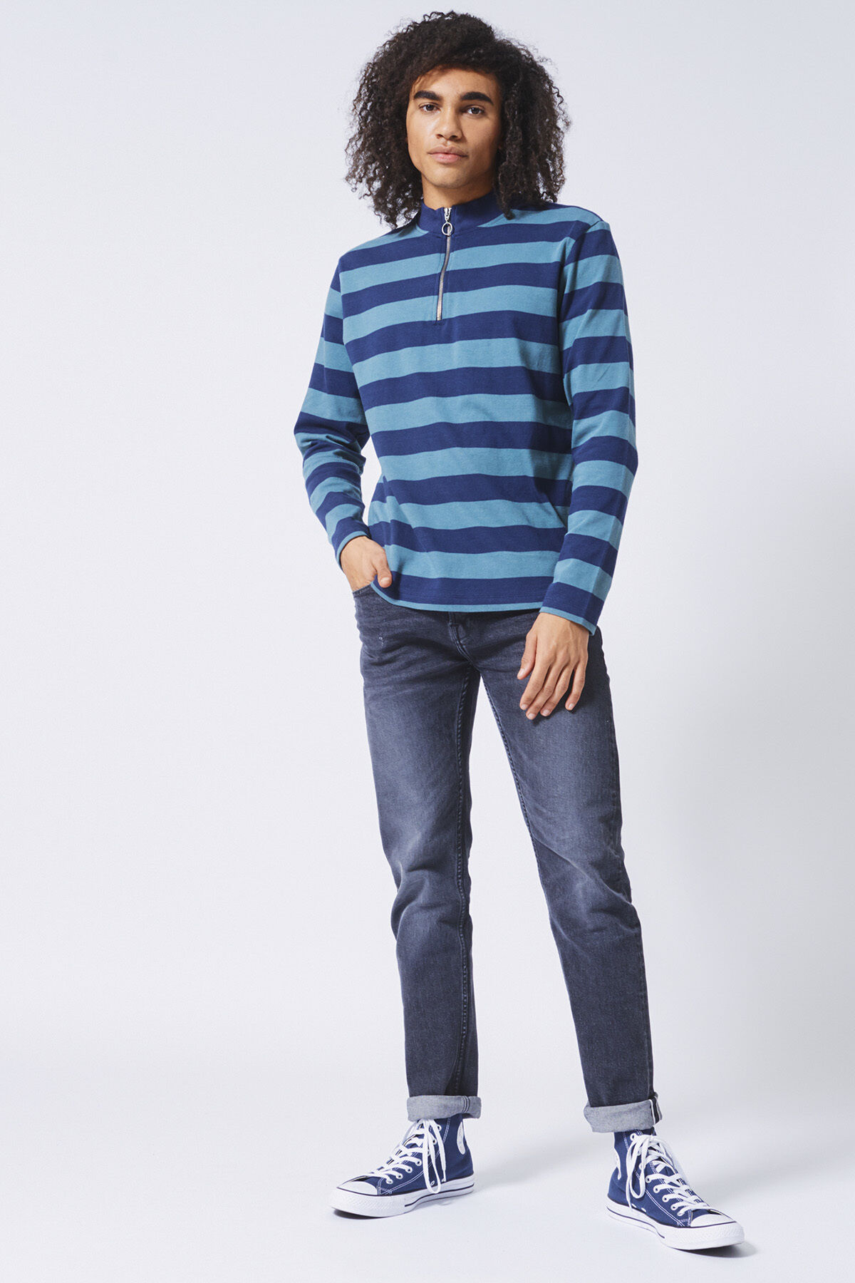 Langarm Levi image number 0