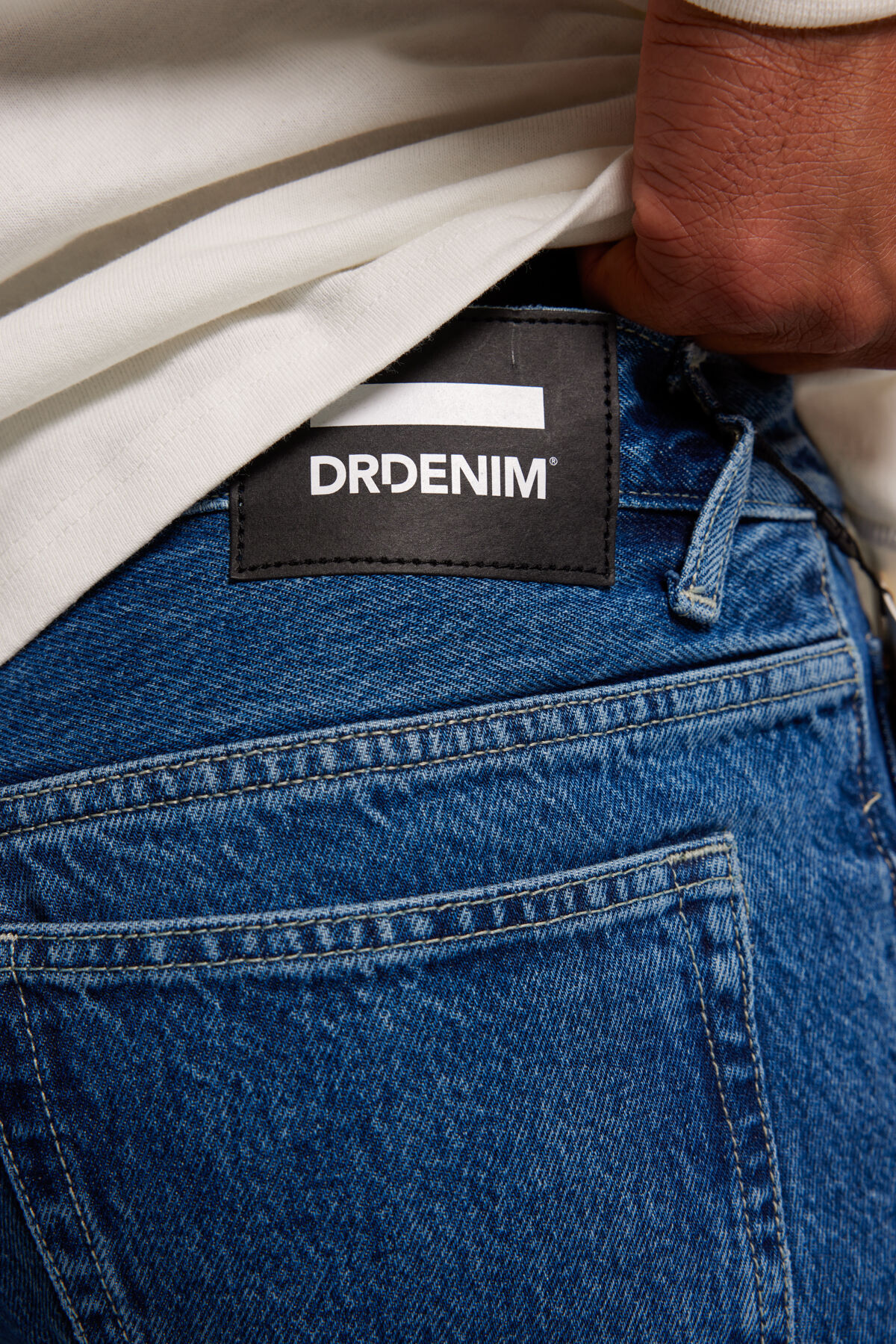 Dr. Denim Jeans Dash image number 3