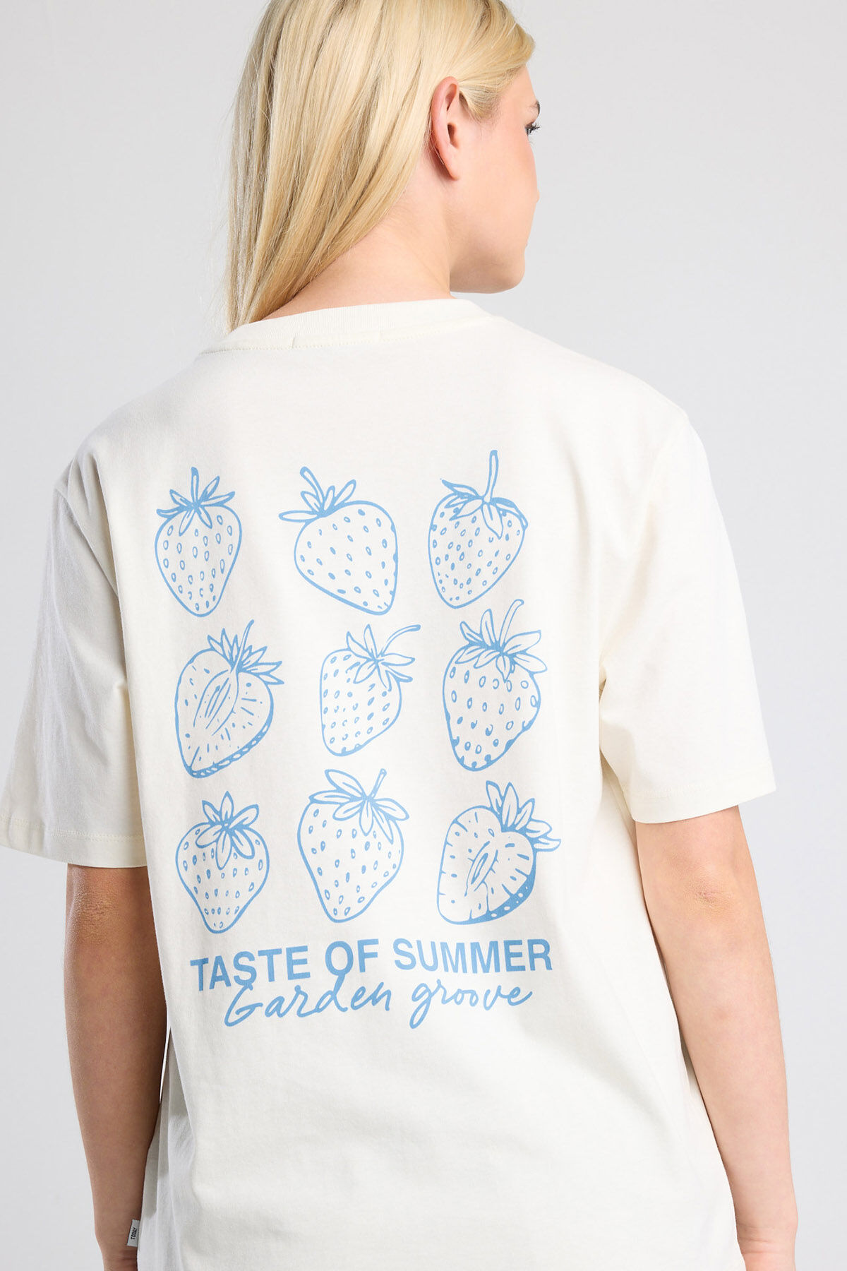 Elaine Z image number 3