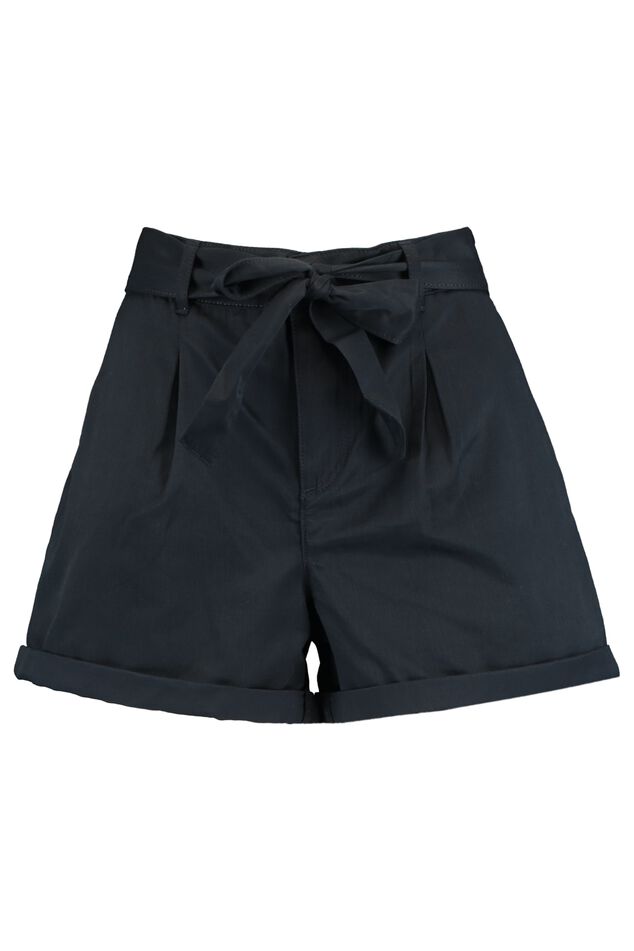 Short Nina image number 4