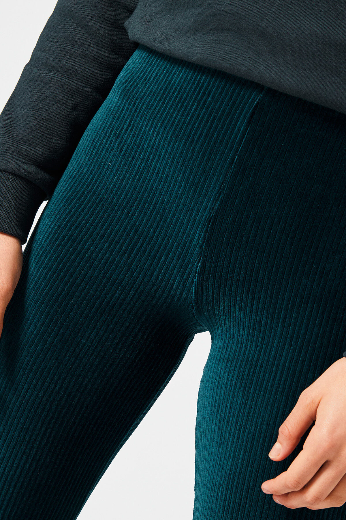 Flared pants Charly image number 3