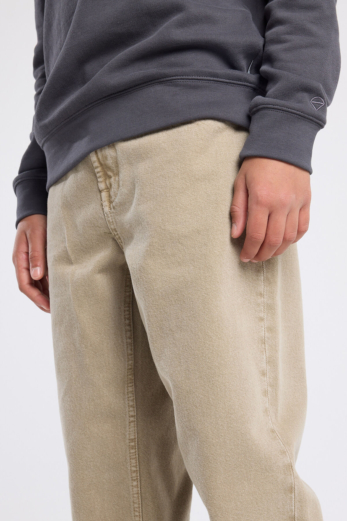 Dallas Jr image number 3