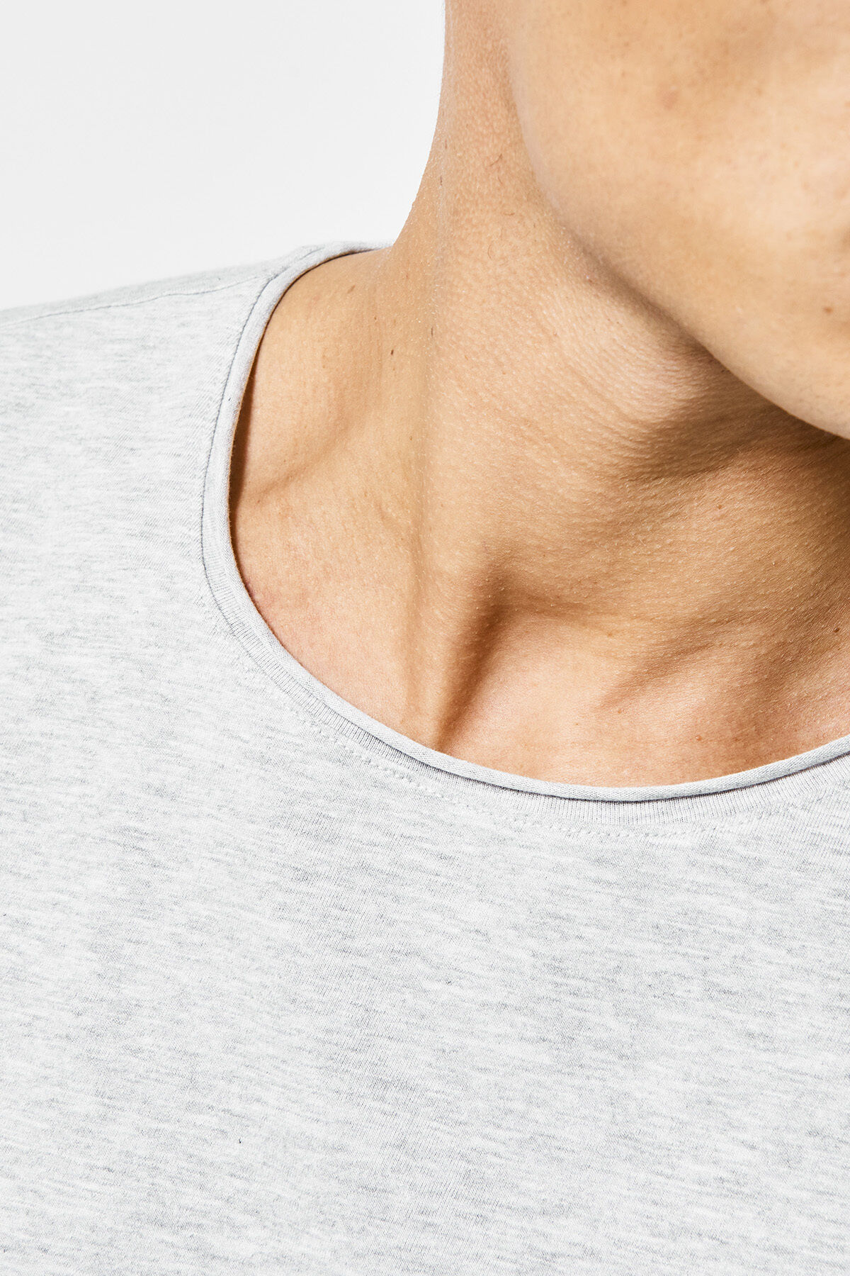 T-shirt Took image number 3