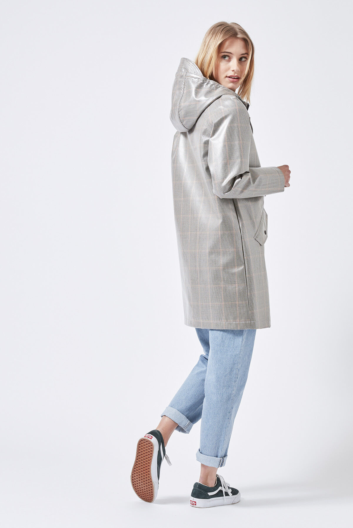 Rain jacket Janet check image number 2