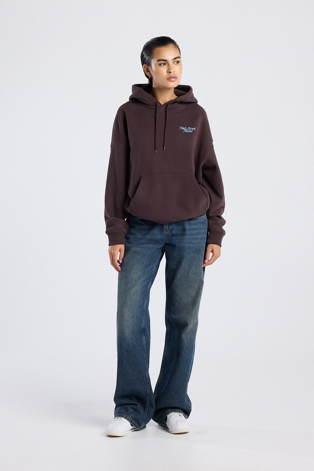 Sana Hood image number 1