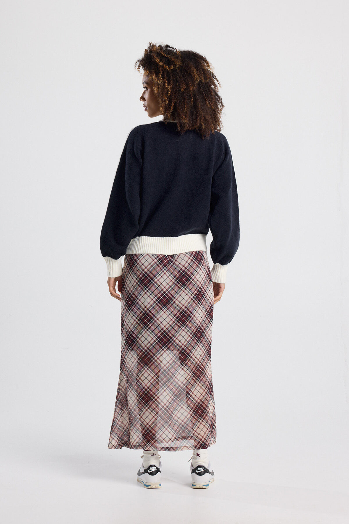 Women Skirt Rumi Check 2 | America Today
