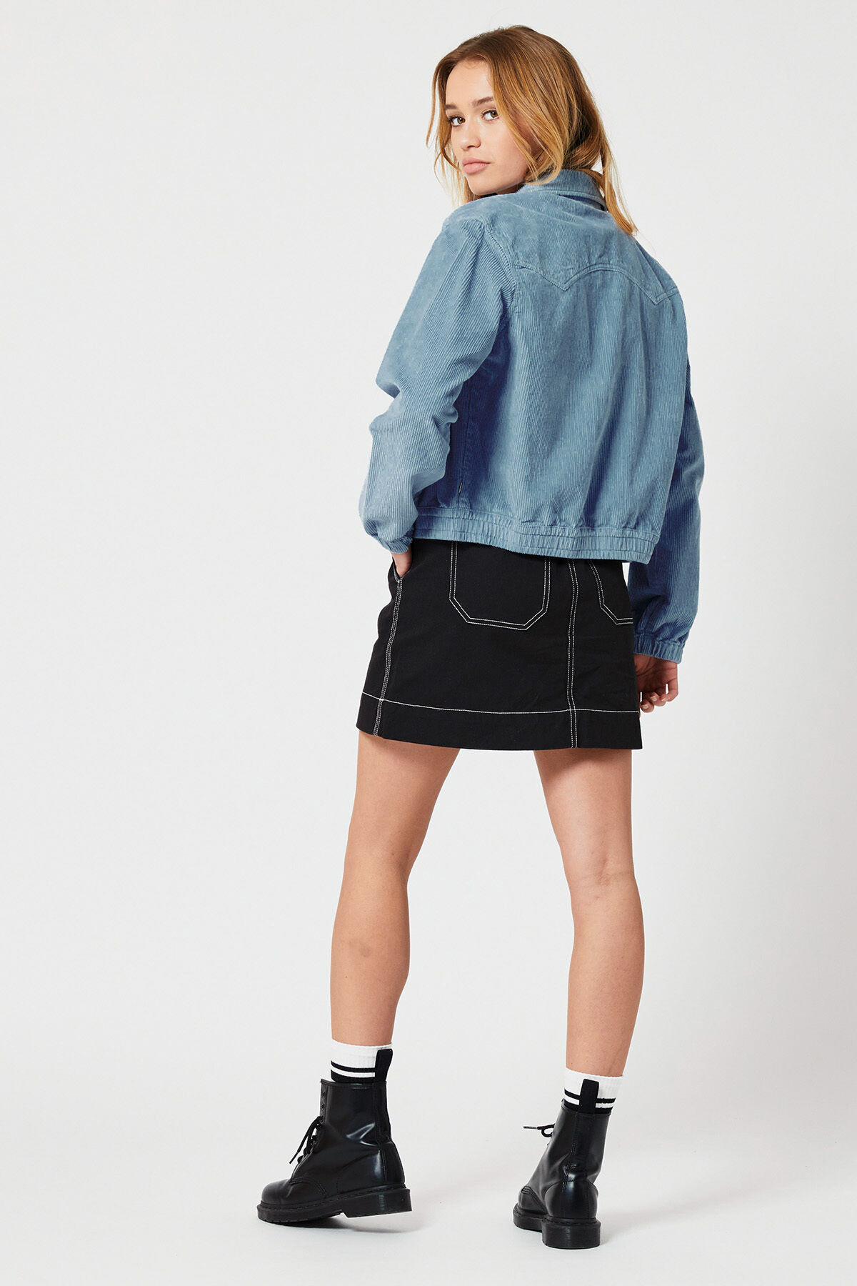 Trucker jacket Hailey image number 2