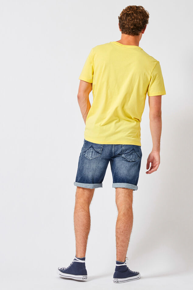 Earl Square image number 2