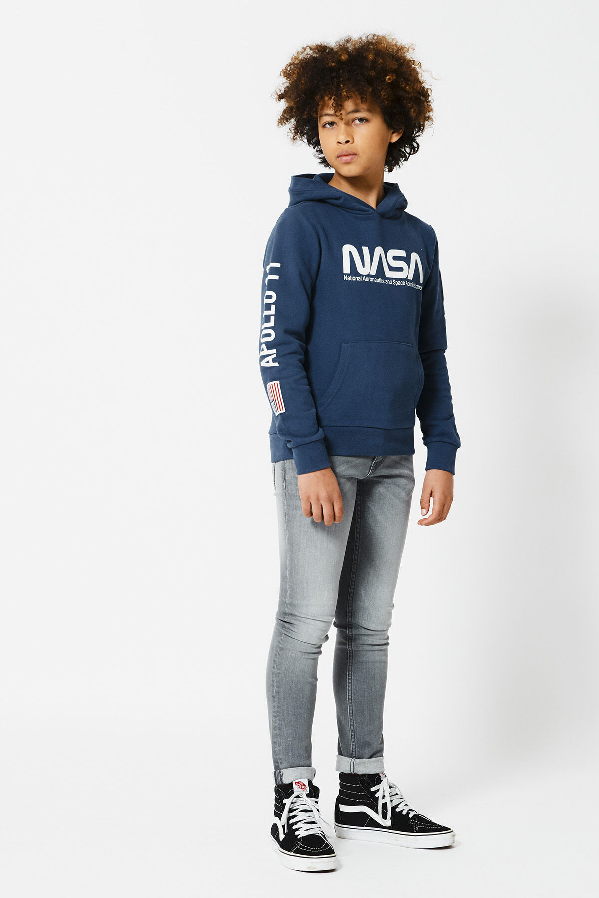 Hoodie Semuel Jr image number 1