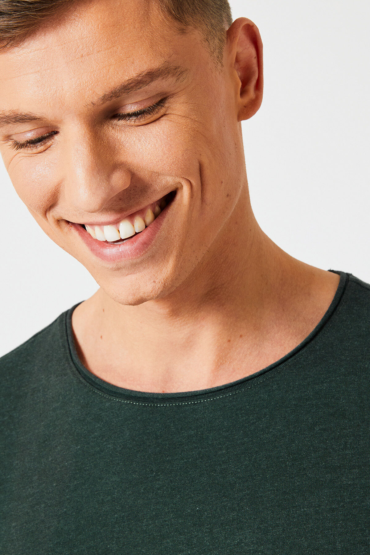 T-shirt Took image number 3