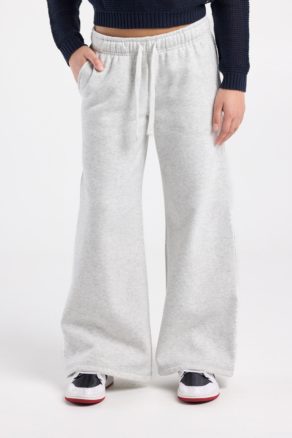 Caressa JR image number 0