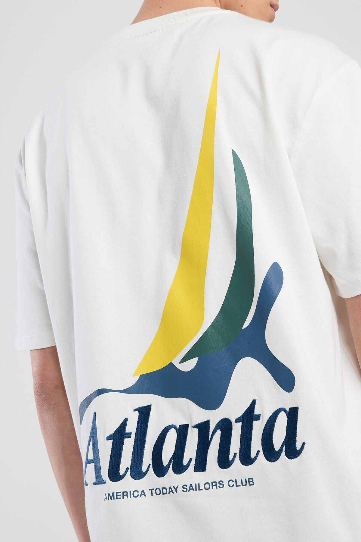 Emiel image number 3