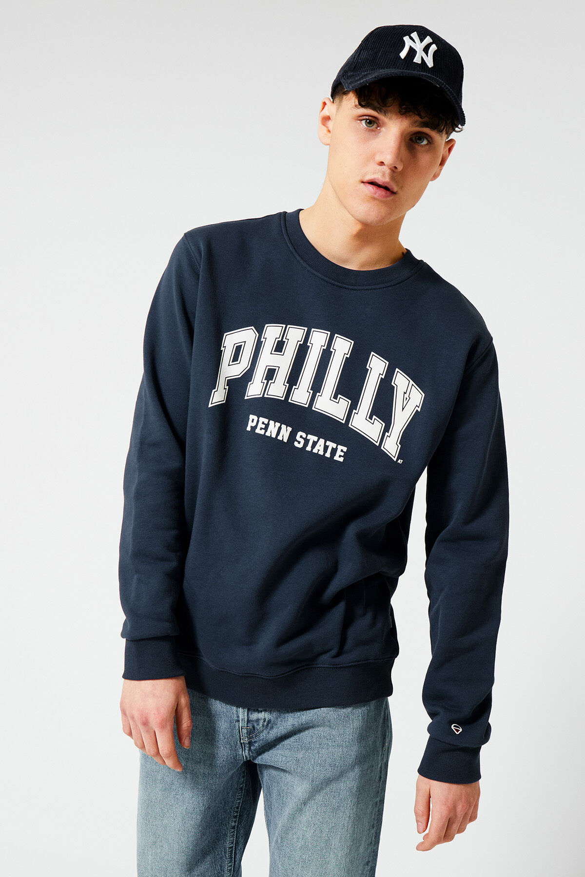 Sweater Scottie crew image number 1