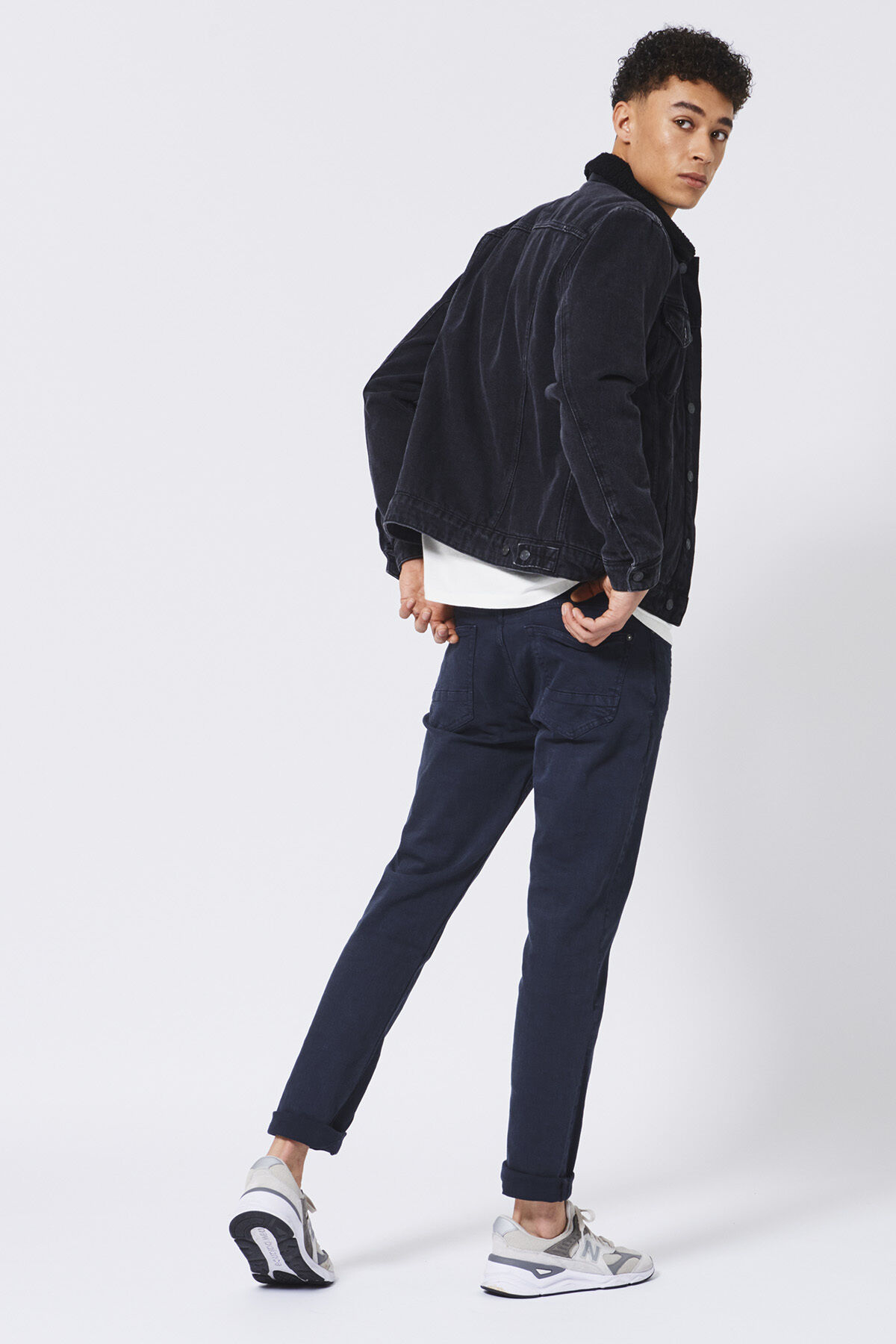 Broek Pearce image number 2