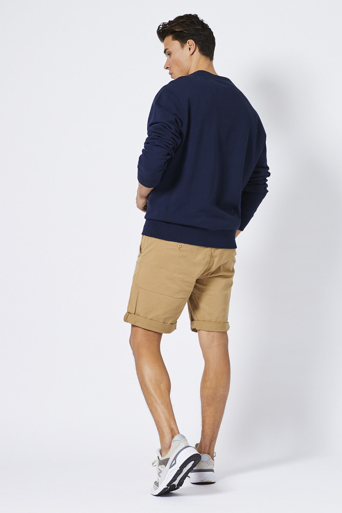 Sweater Sagar image number 2