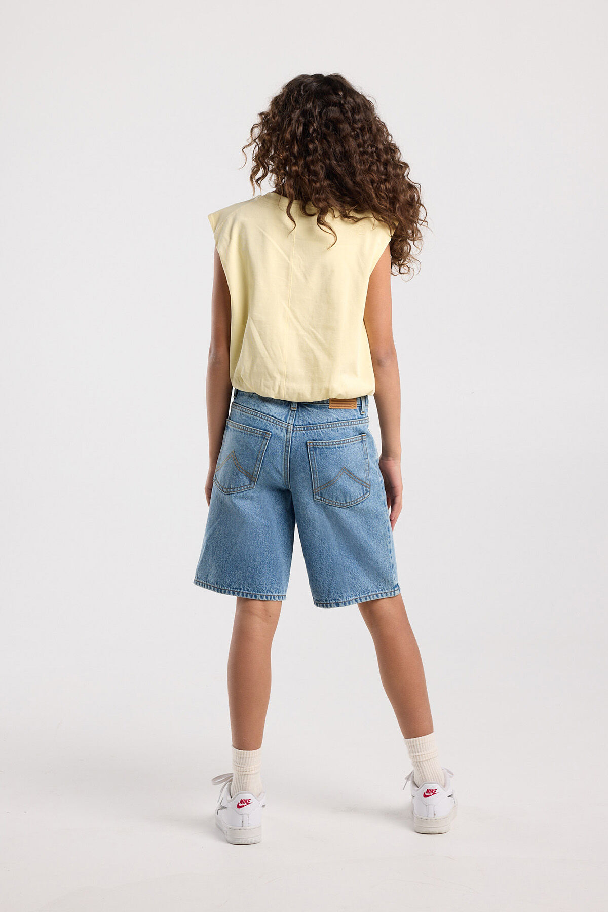 Evalien Jr image number 2