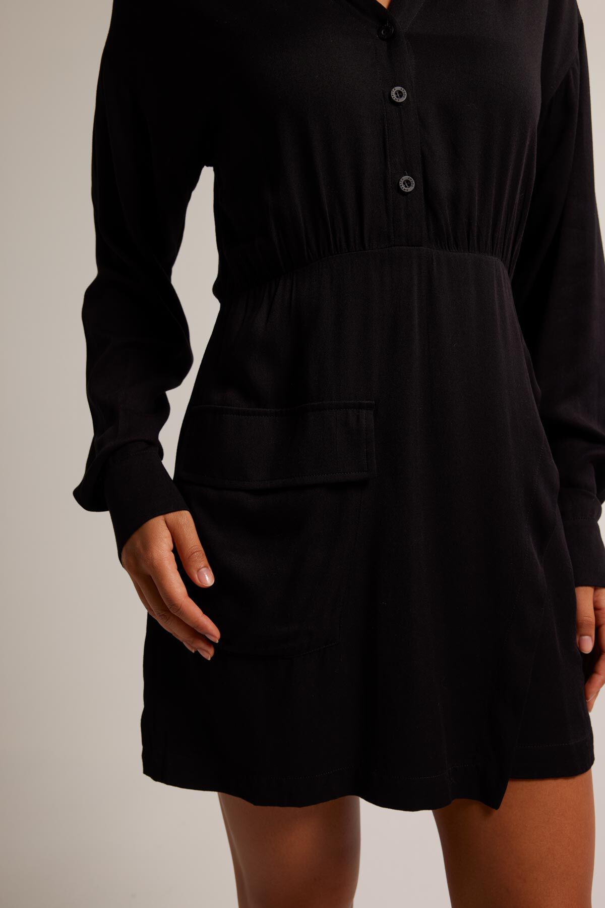 Robe Dani image number 3