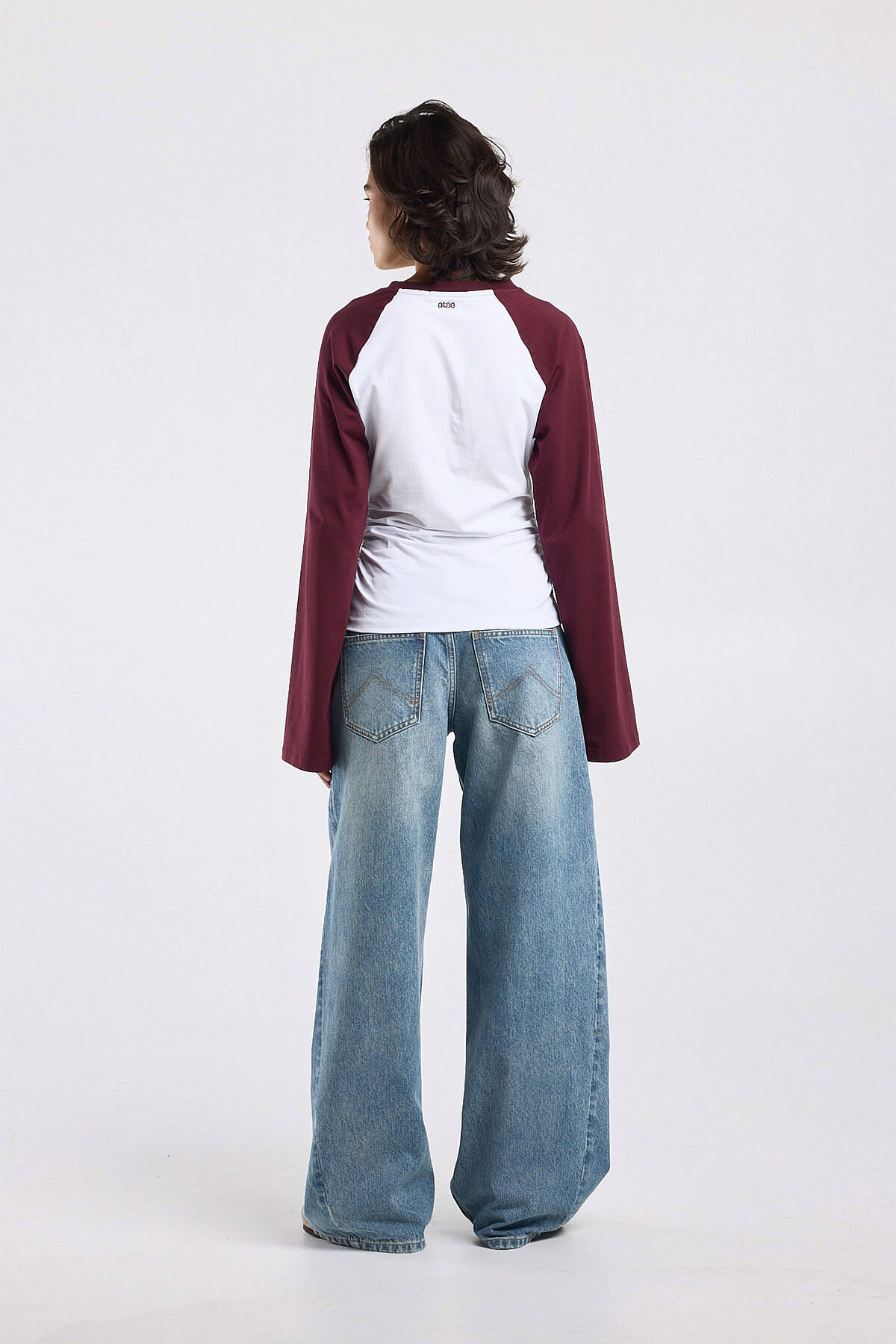 Louise image number 2