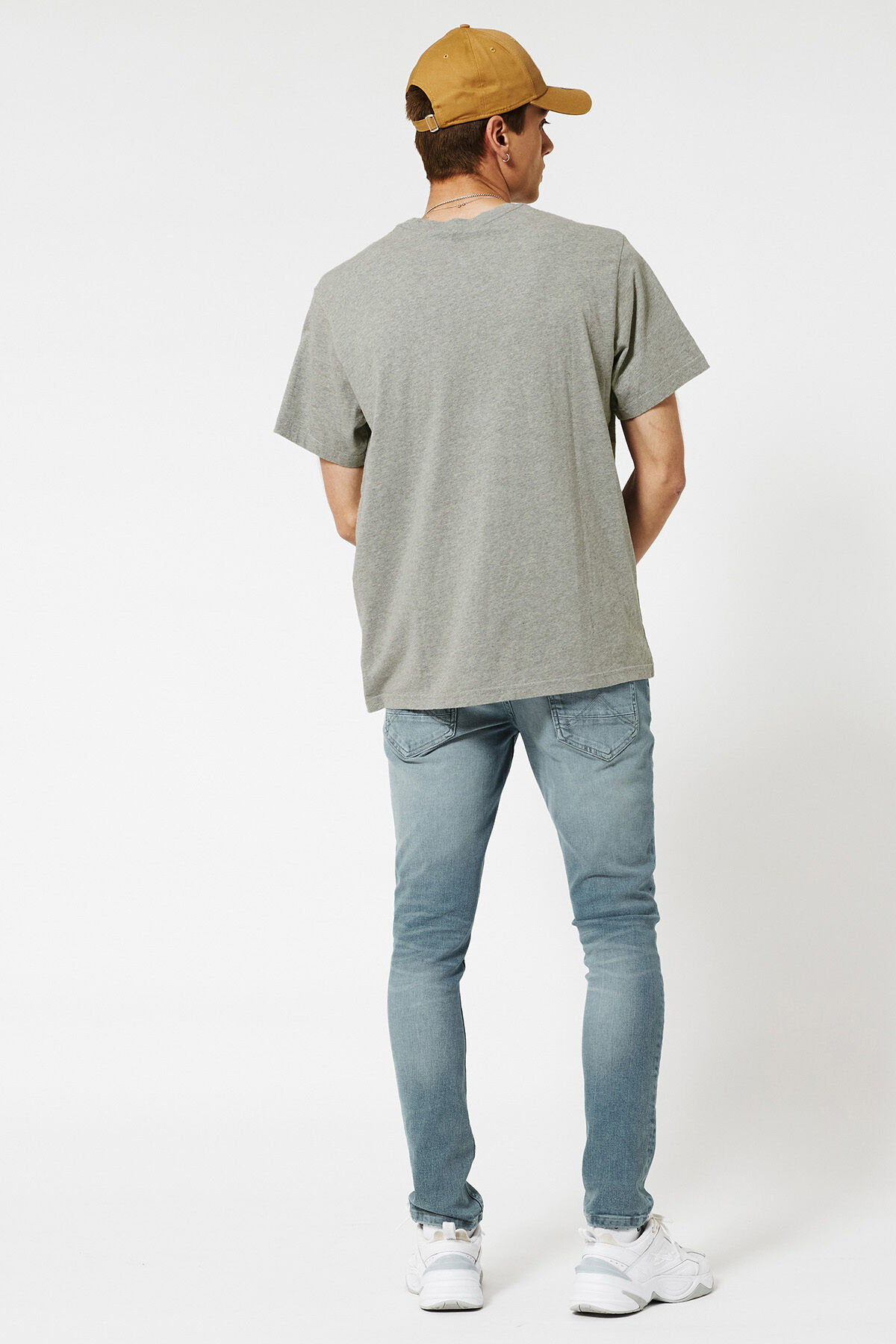 SS relaxed fit tee image number 2