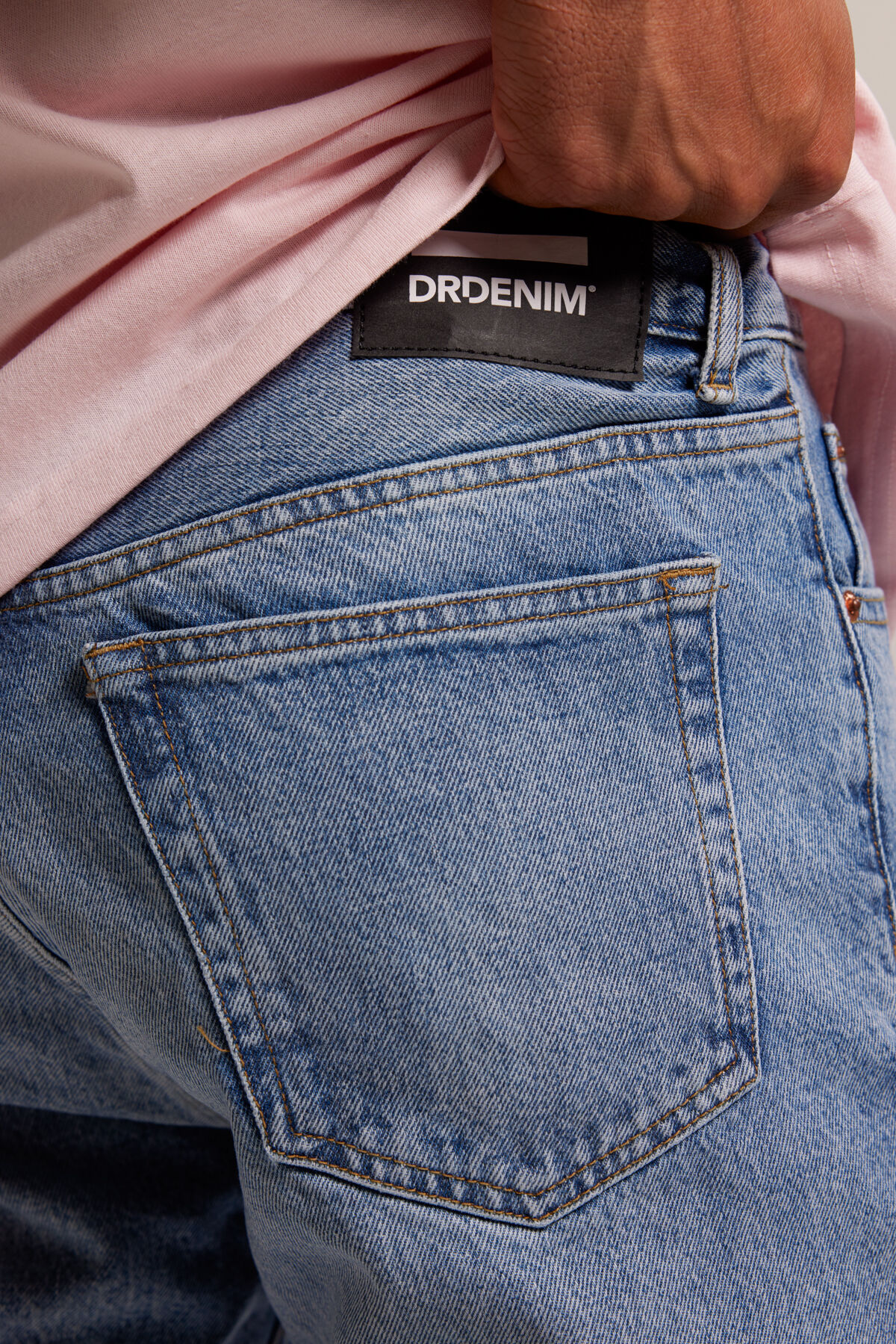 Dr. Denim Jeans Dash image number 3