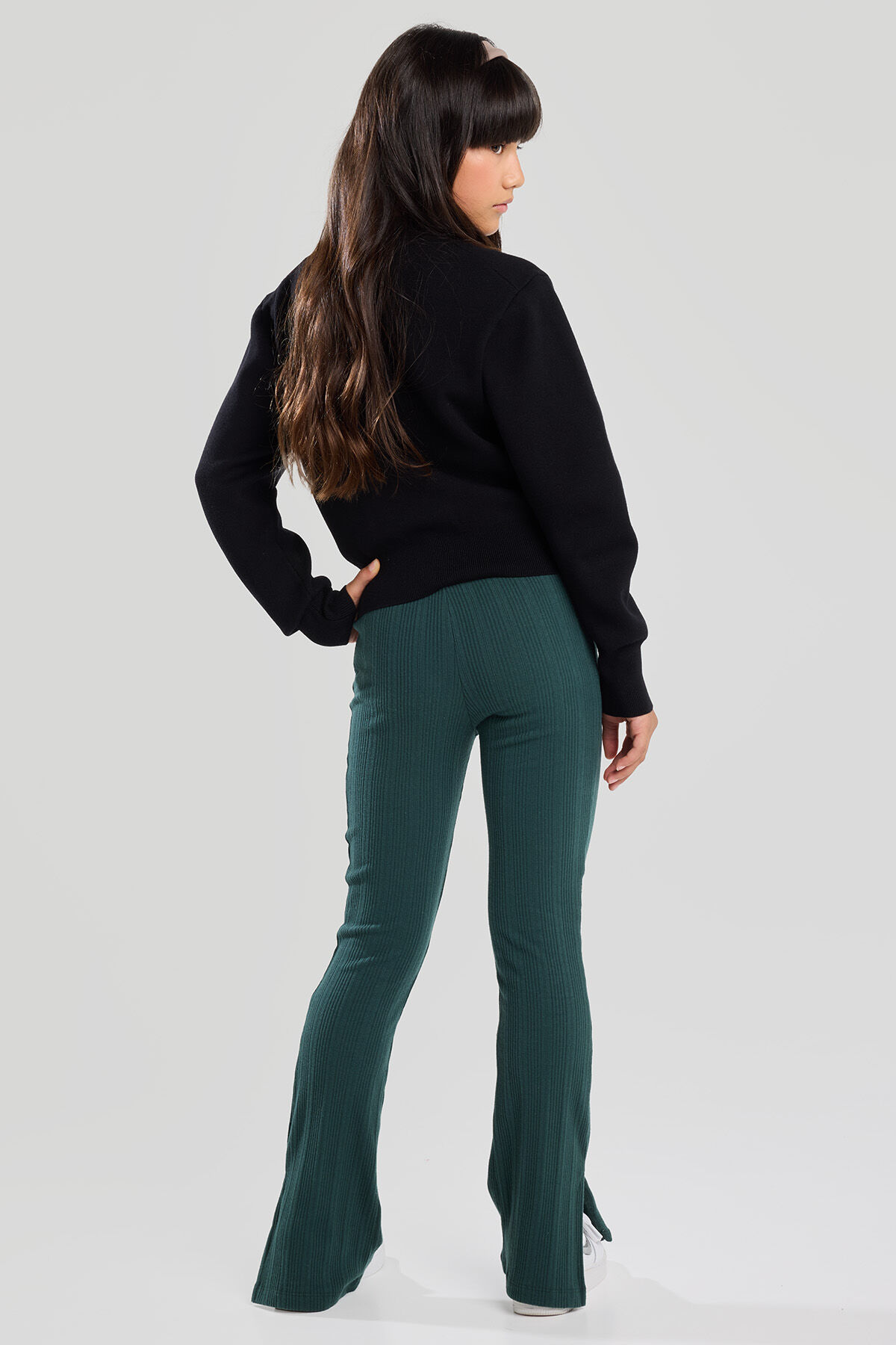 Bell bottom jogging pants 2025