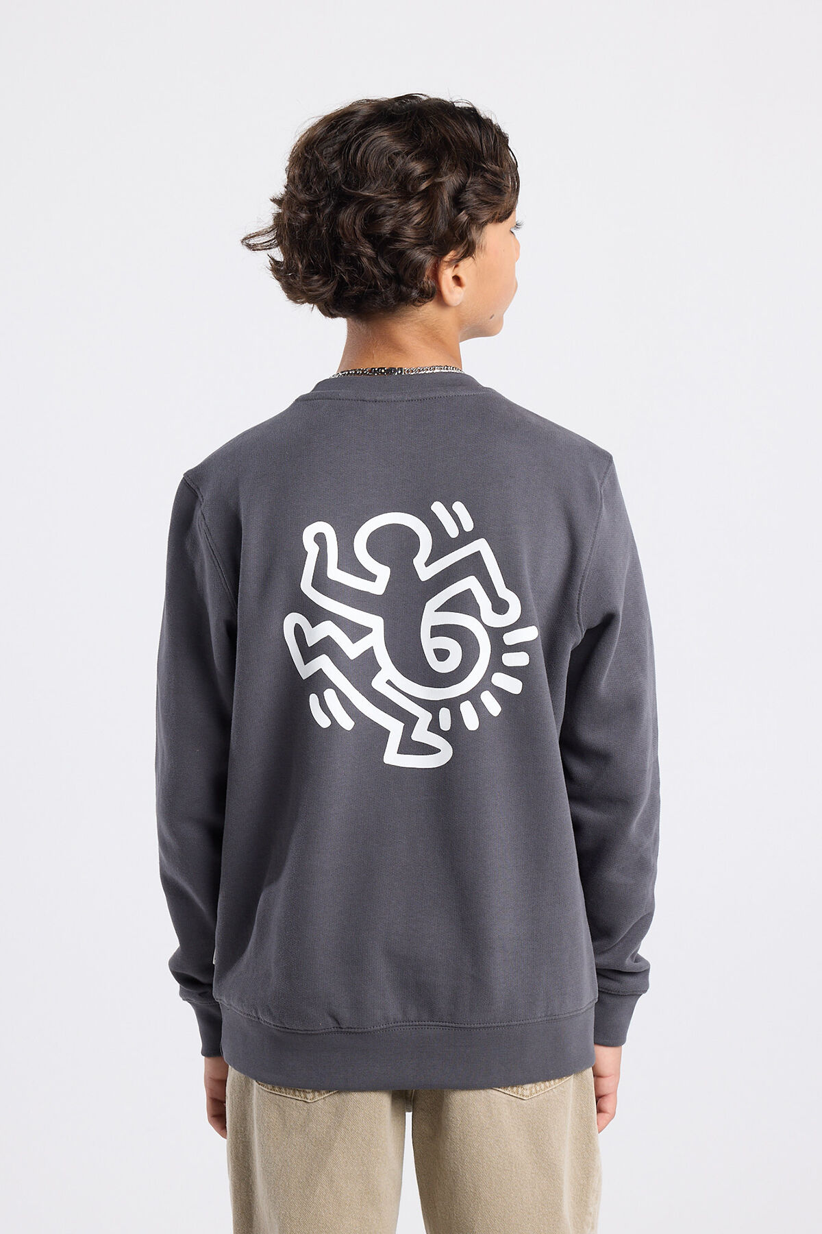 Sean Crew JR image number 3