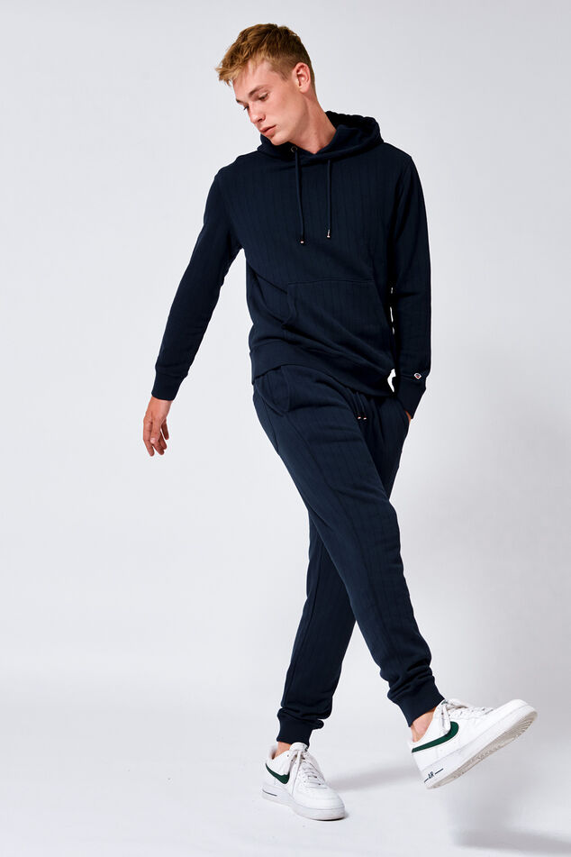 Chase image number 0