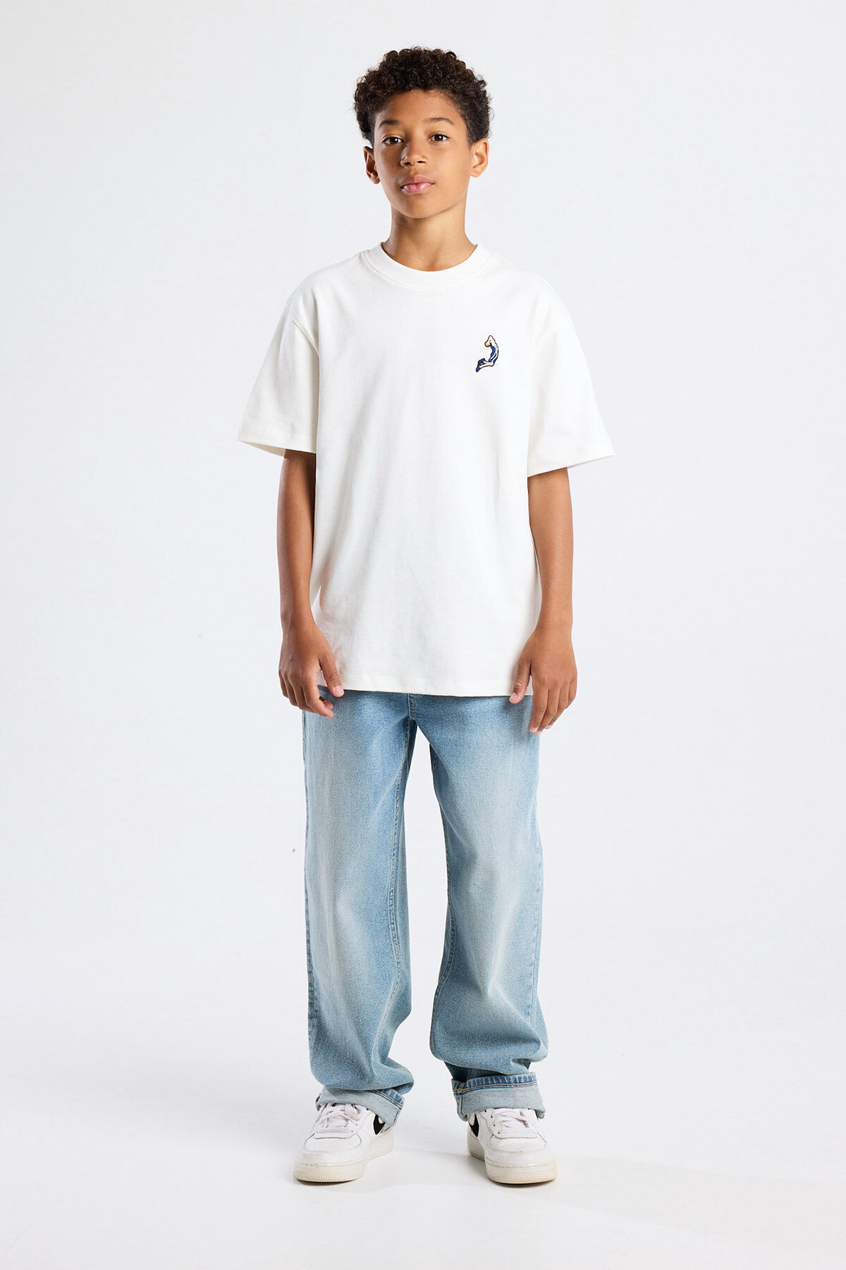 Erik JR image number 1