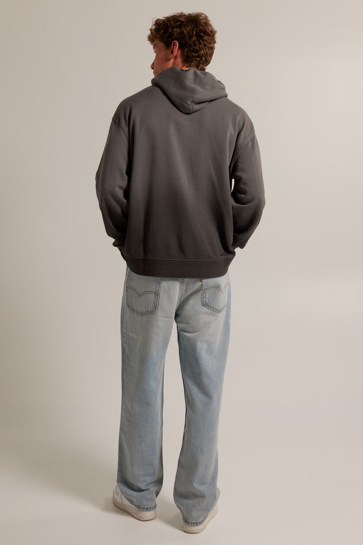 Levi's Sweat a capuche Relaxed baby tab hoodie image number 2