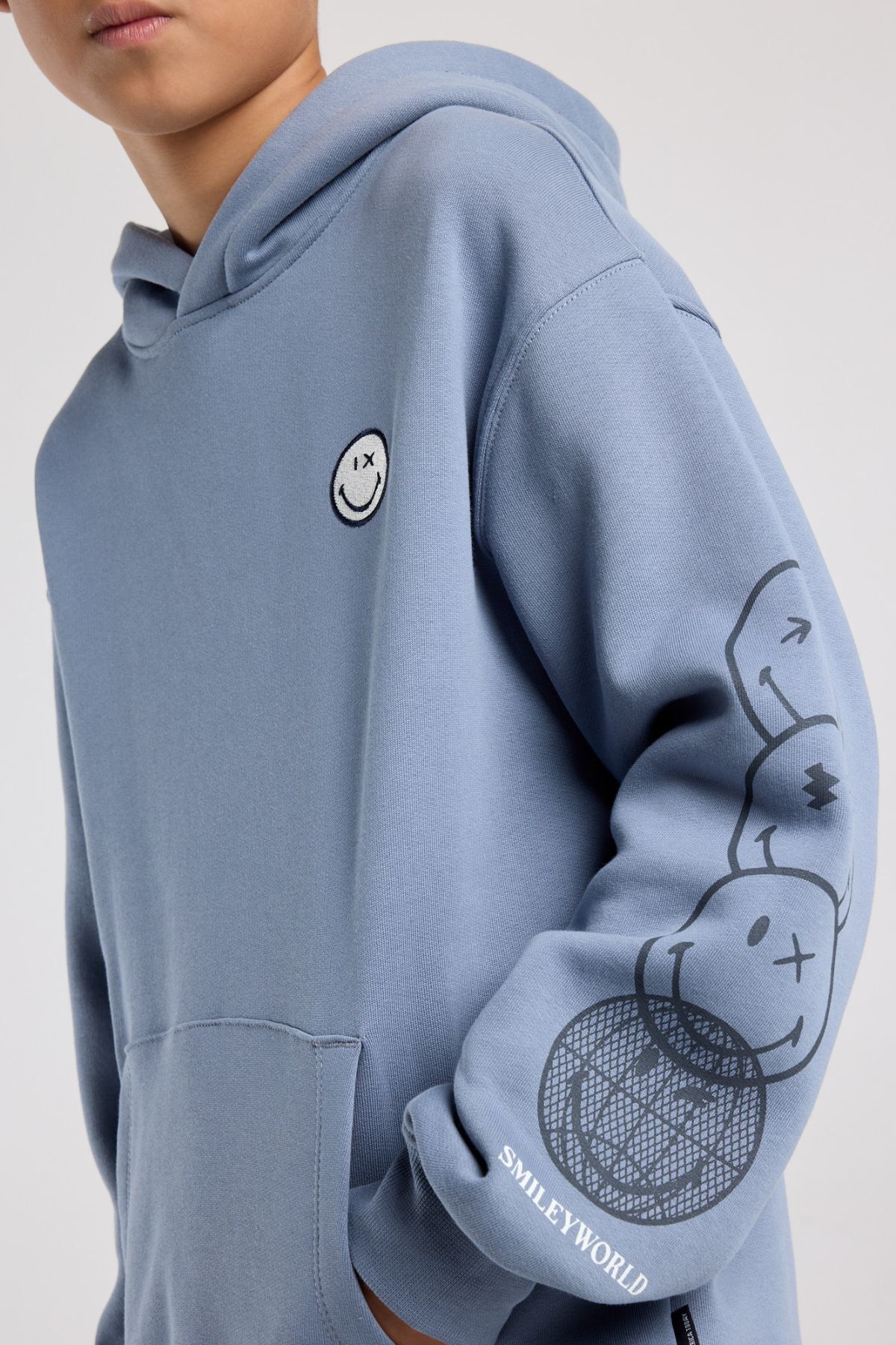 Scout hood Jr image number 3