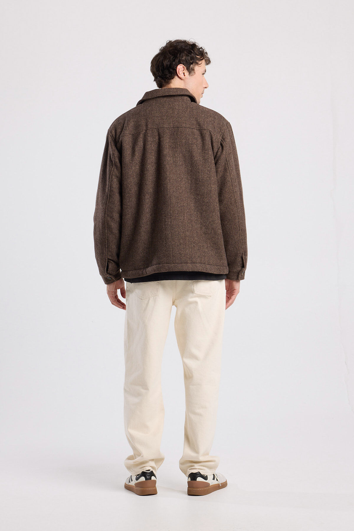 Braxton image number 2