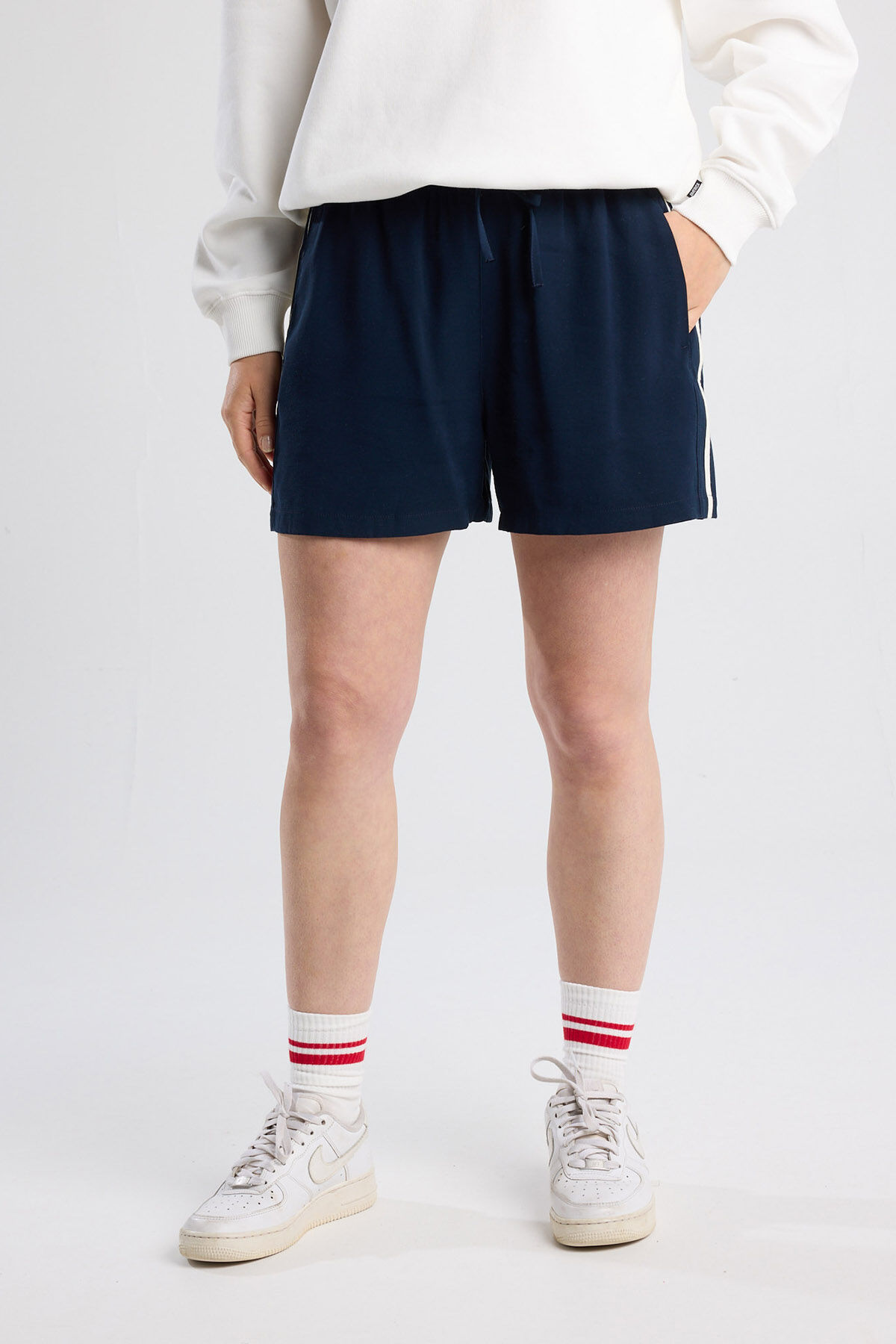 Natalie image number 0