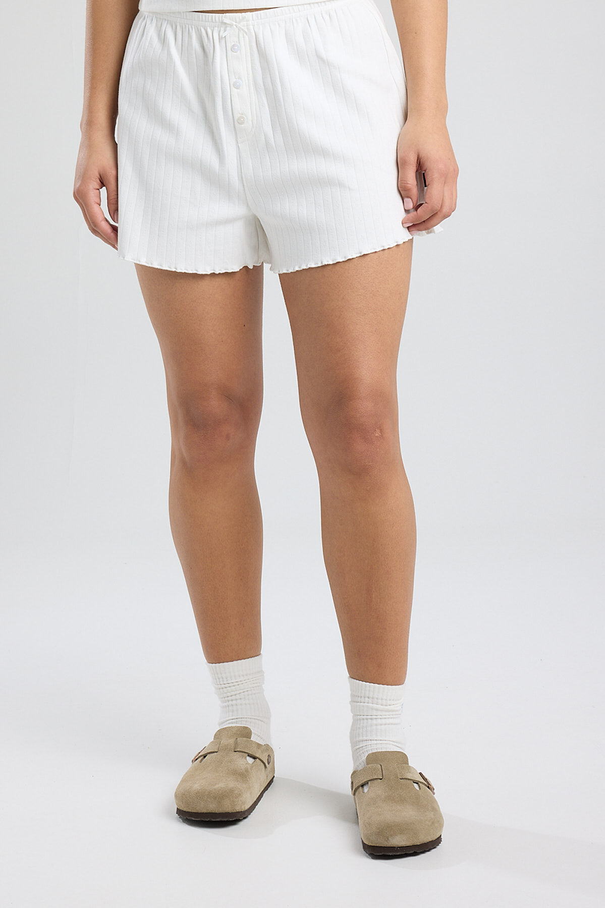 Short Loula image number 0