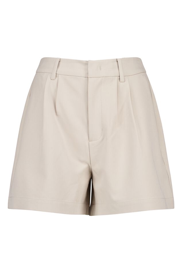 Short Noemi image number 4