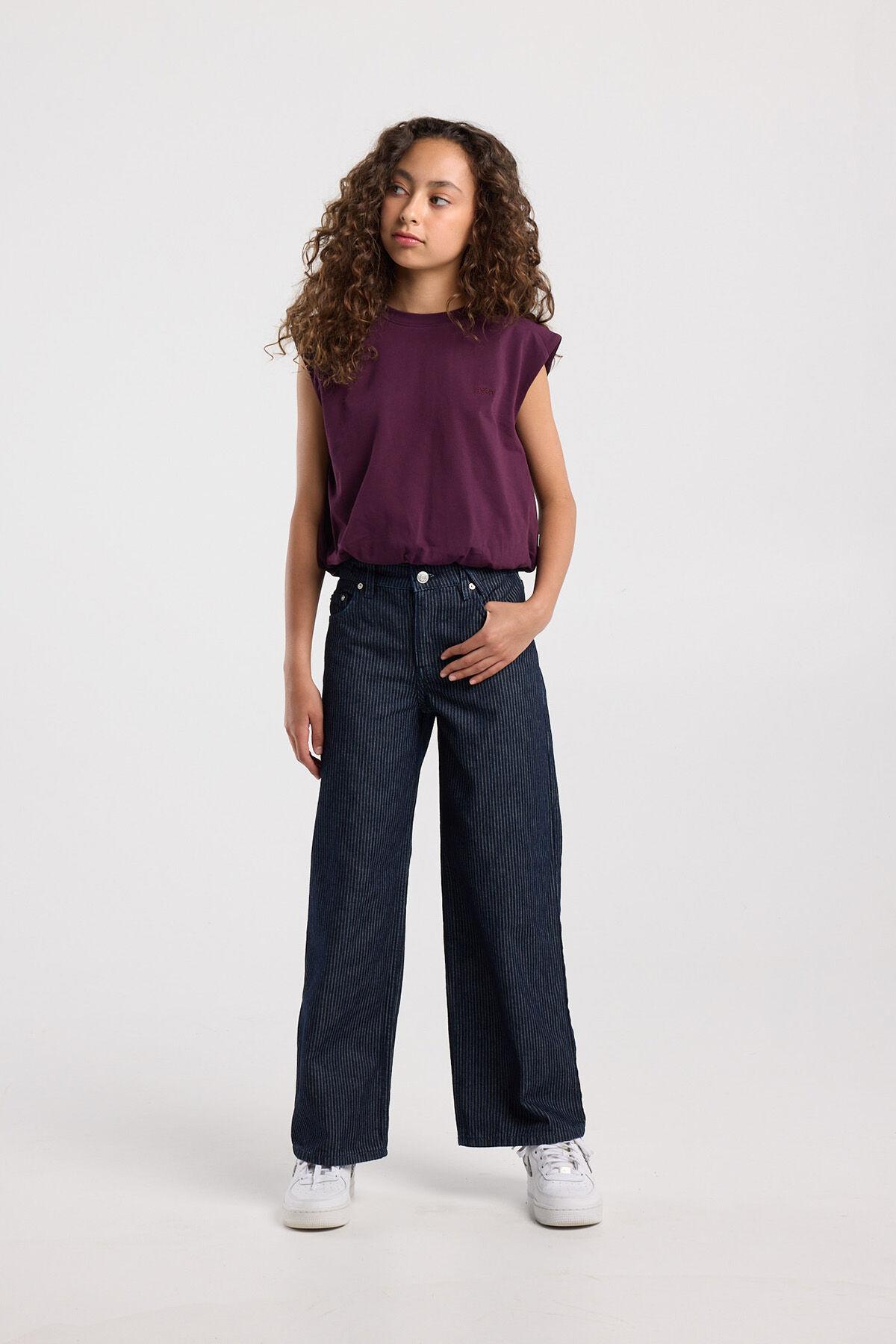 Evalien Jr image number 1