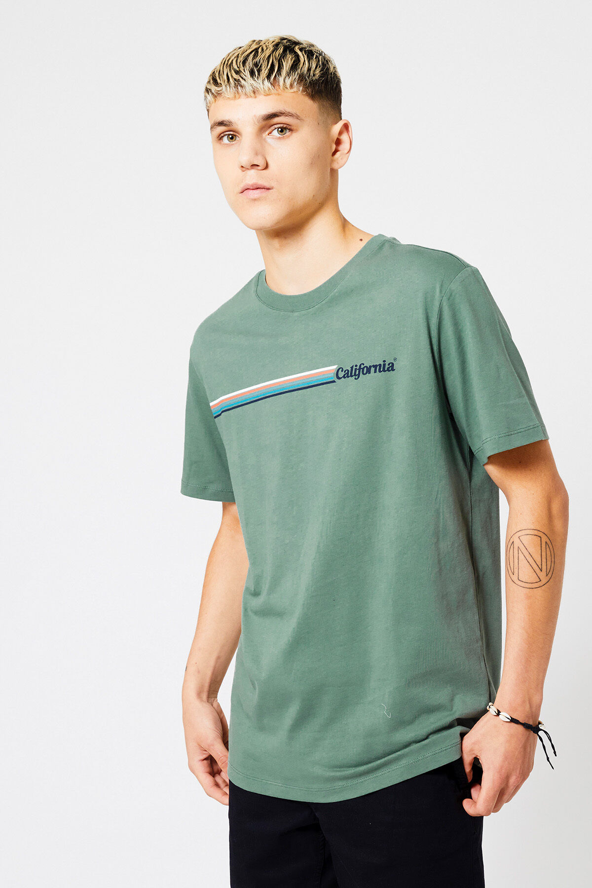 Elias California image number 1