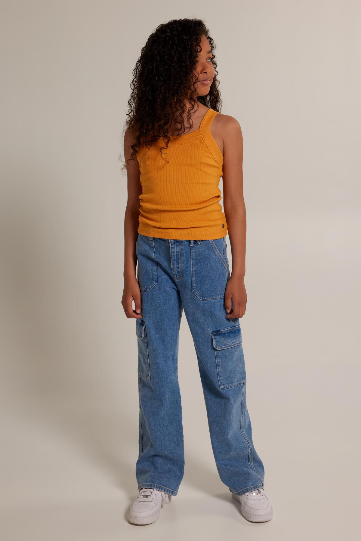 top Georgina JR image number 1