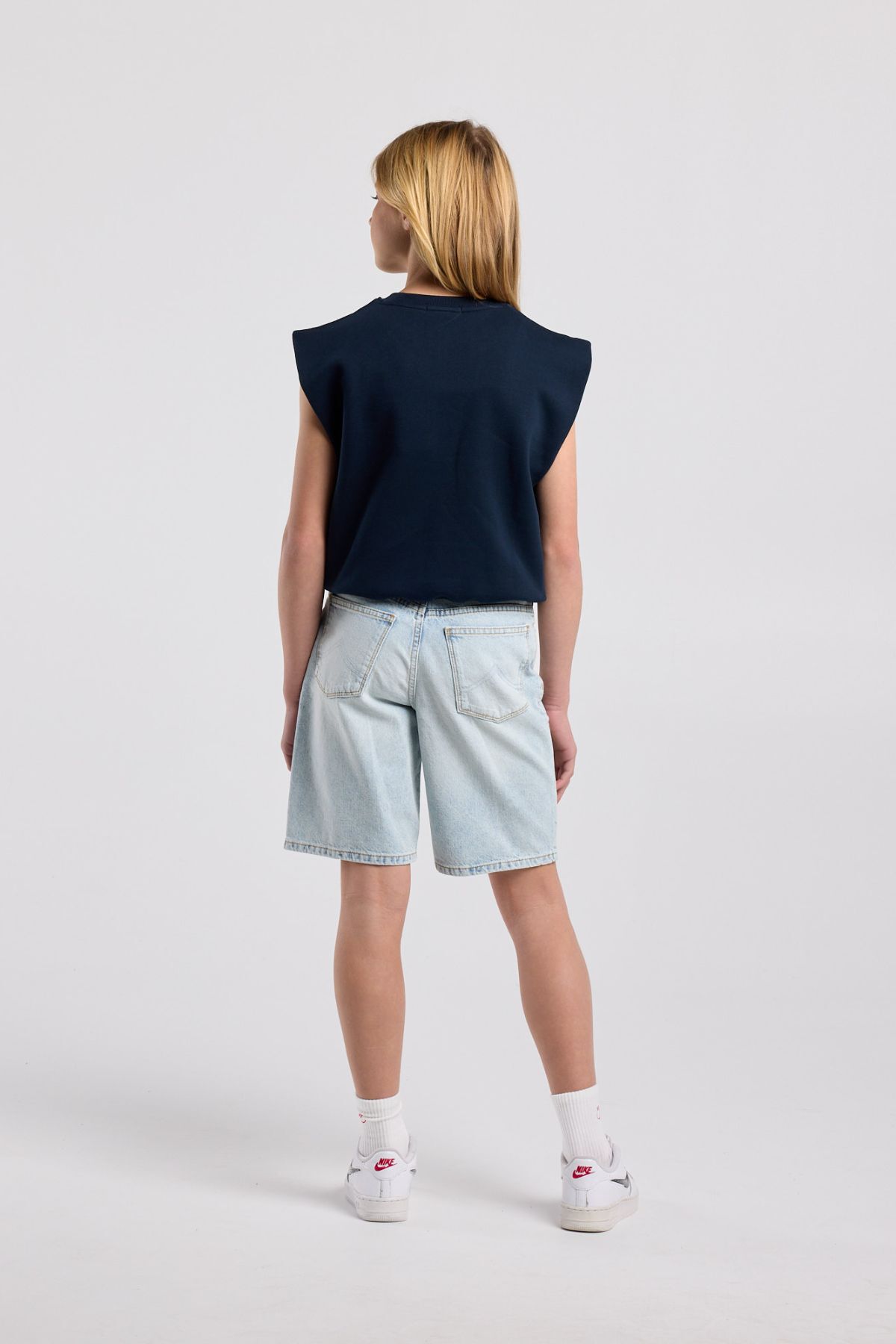 Noella Jr image number 2