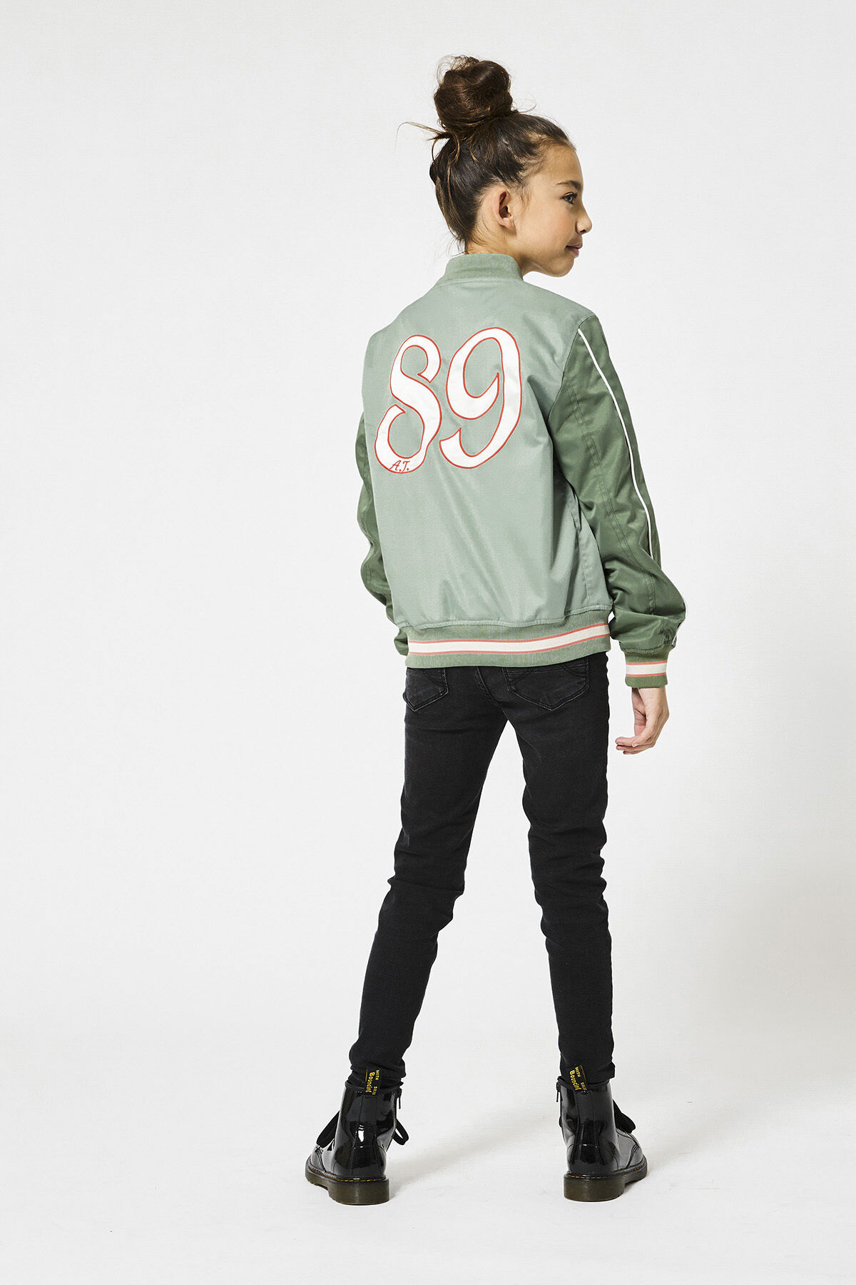 Jas Jessie Jr image number 2