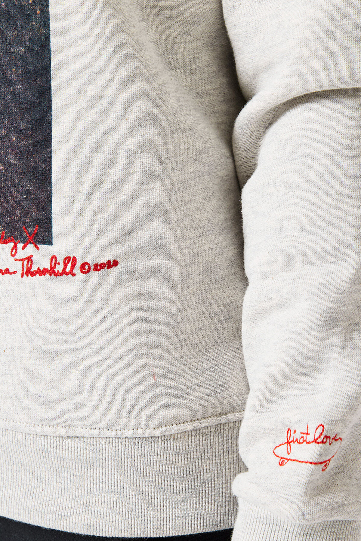 Sweater Suzy Jr image number 3