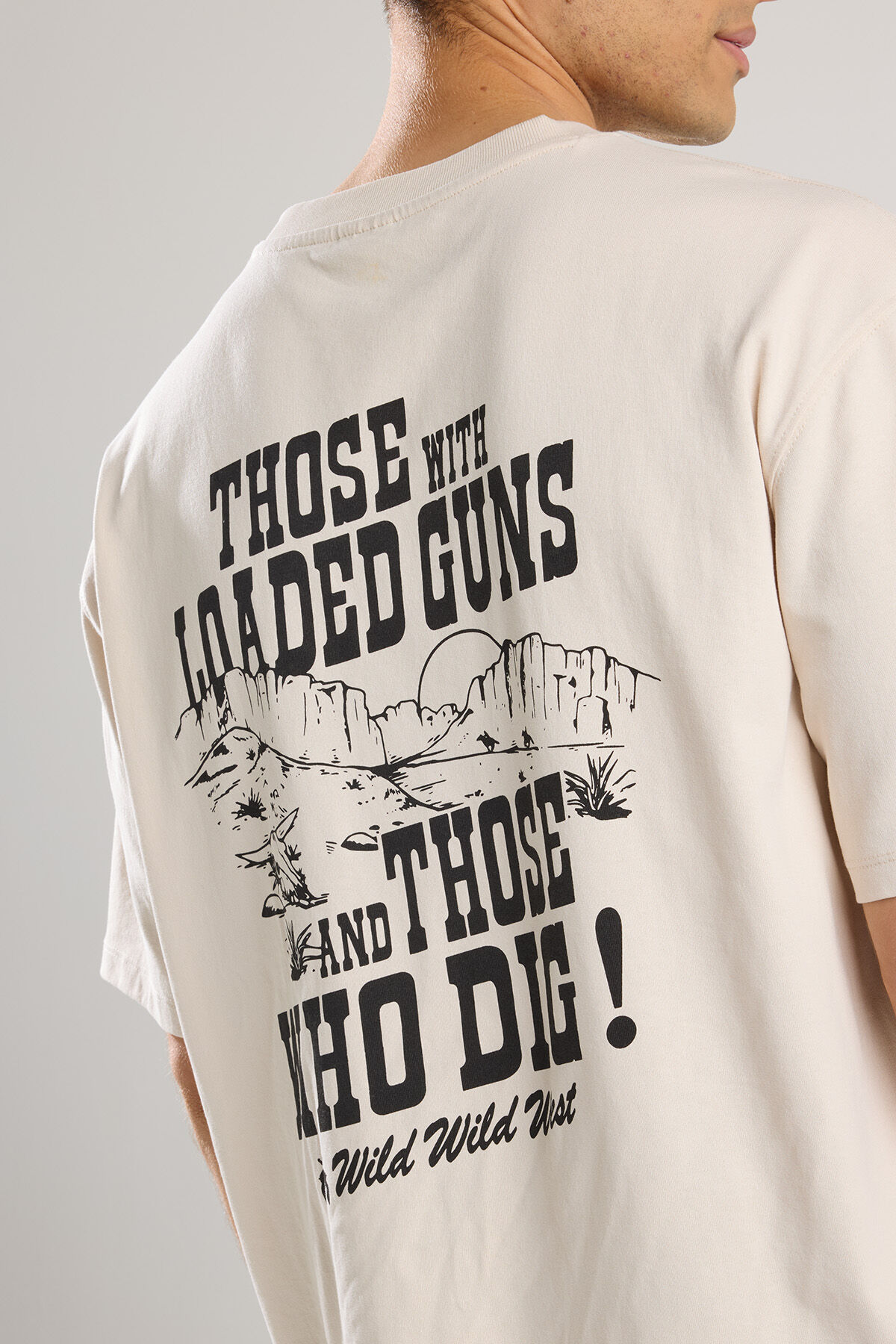 T-shirt Esteban image number 3