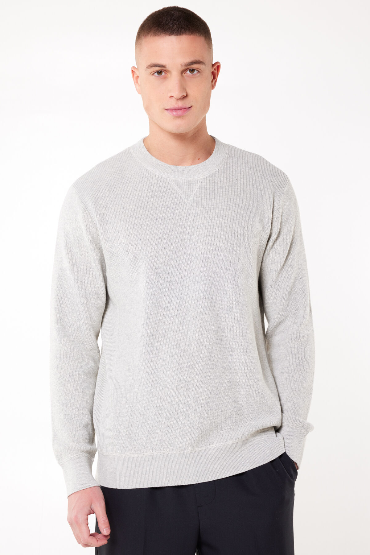 Jumper Kyle image number 1